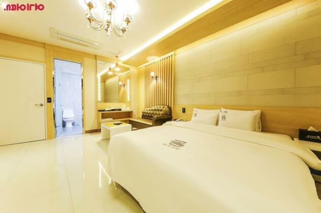 Cheomdan Dom Hotel - Photo2