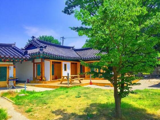 Chowoo Guesthouse - Photo2