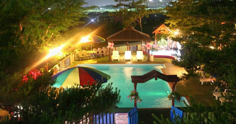 Euro Village Resort and Pension - Photo4