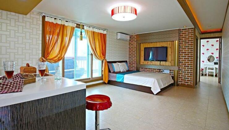 Fabian Pension - Photo5
