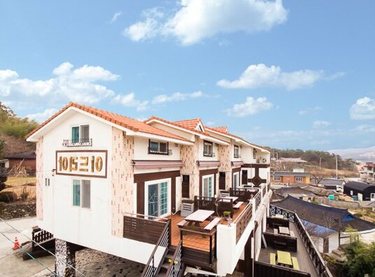 Gyeongju Adria Pension - Photo2