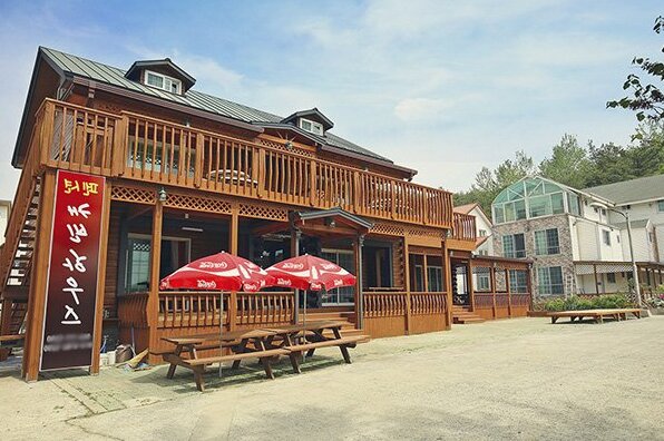 Gyeongju Cabin house Pension - Photo5