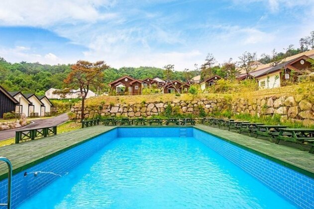 Gyeongju Camp Five Pension & Glamping - Photo2