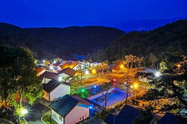 Gyeongju Camp Five Pension & Glamping - Photo4