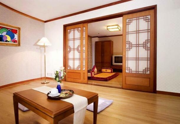 Gyeongju Chosun Spa Hotel - Photo4
