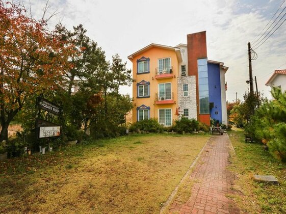 Gyeongju Four Season Pension - Photo4