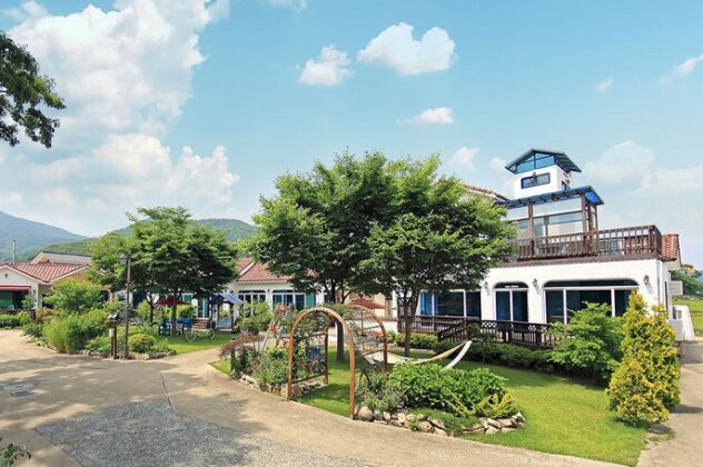 Gyeongju Full Garden Pension - Photo2