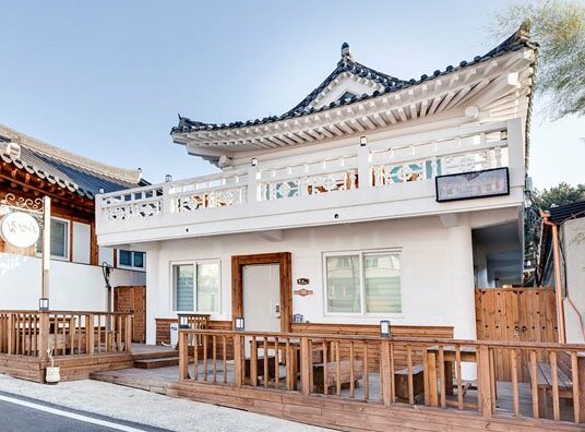 Gyeongju Hayan jip Pension - Photo2
