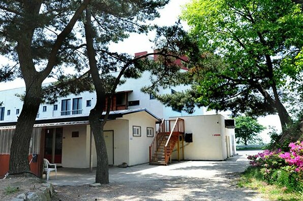 Gyeongju Padosori spa glamping Pension - Photo4