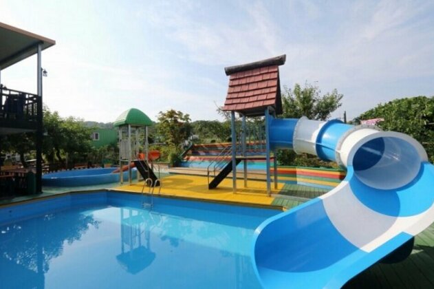 Gyeongju Stella Pension - Photo2