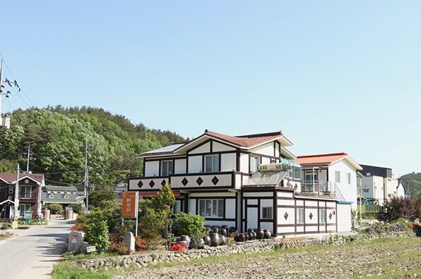 Gyeongju Sunrise Pension Gyeongju - Photo3