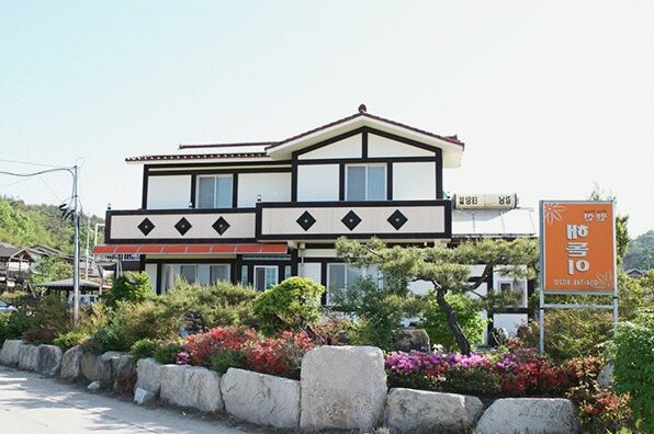 Gyeongju Sunrise Pension Gyeongju - Photo4