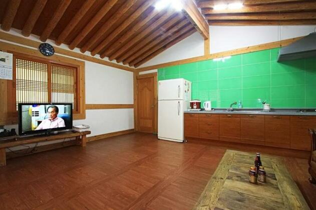 Mudroom Hanok Pension - Photo4