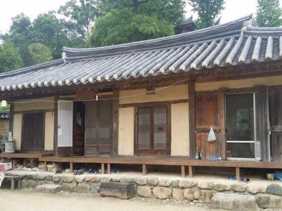 Nakwon Hanok Guesthouse