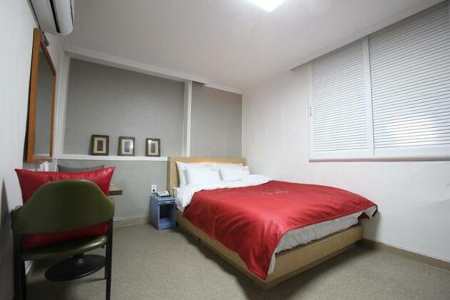 Romantic Travel Mini Hotel - Photo2