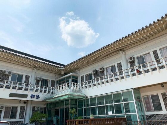 Shila Youth Hostel - Photo3