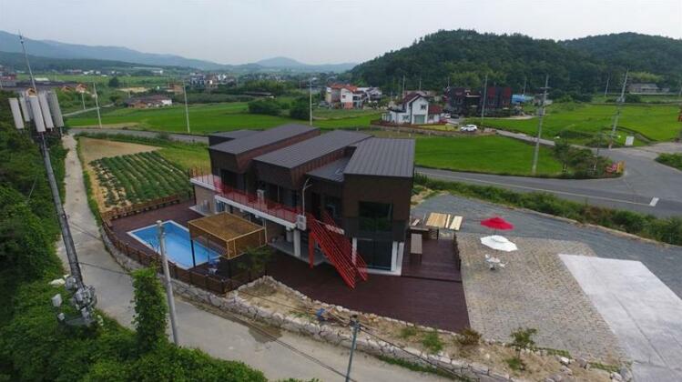 YOLO Pension & Coffee - Photo3