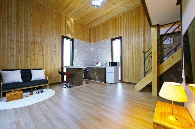 YOLO Pension & Coffee - Photo5