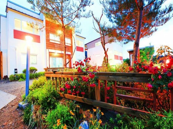 Hoengseong Modern Hill Pension - Photo4