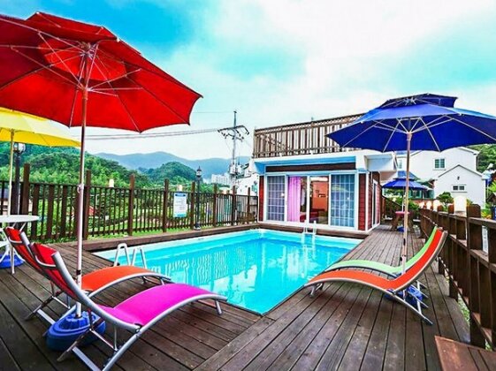 Hoengseong Pinebell Pension - Photo2
