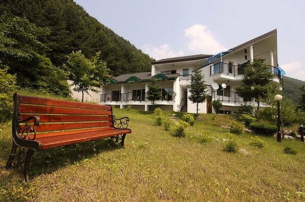Hoengseong Valley Alps Pension - Photo5