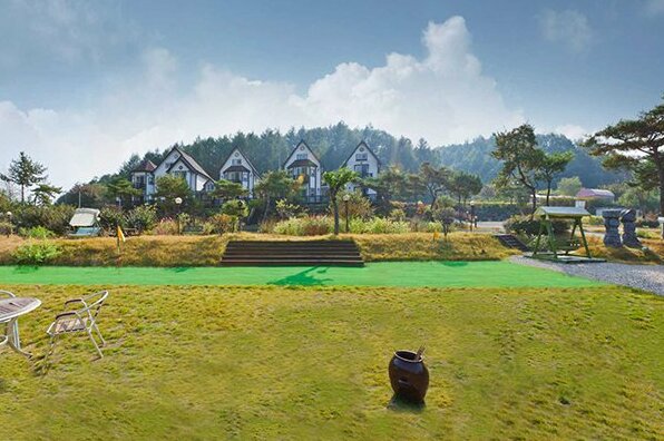 Hongcheon Gogh and sunflower Pension - Photo3
