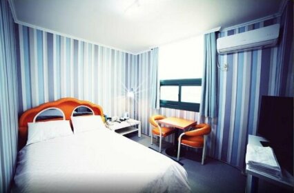 Namdang Port Ocean Fantasy Hotel