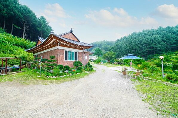 Hwacheon Unam Valley Pension - Photo3