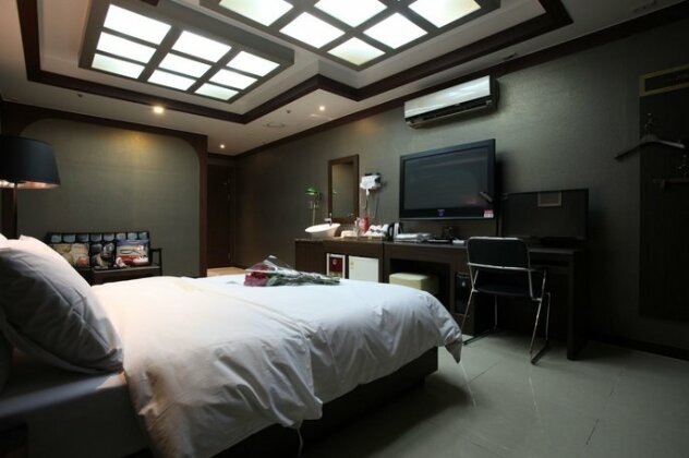 Cozy Hotel Dongtan - Photo3
