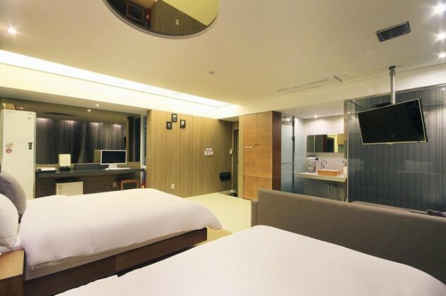 Iksan H Drive Hotel - Photo4