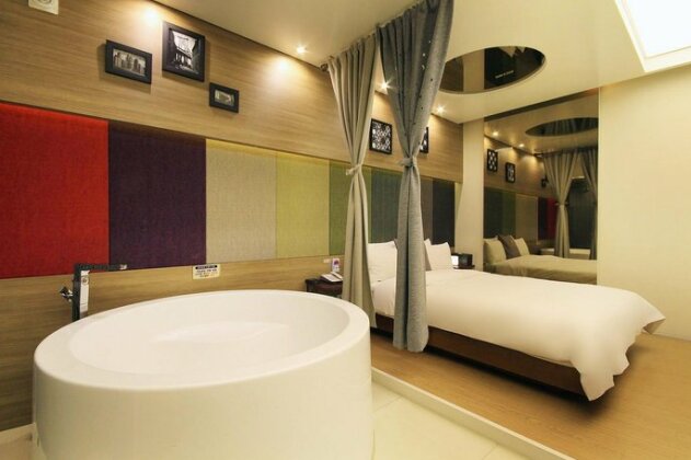 Iksan H Drive Hotel - Photo5