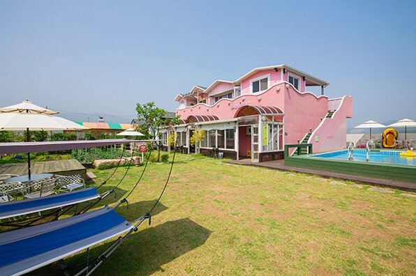 Ganghwa Pink House Pension - Photo3