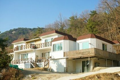 Ganghwa Sun House Pension