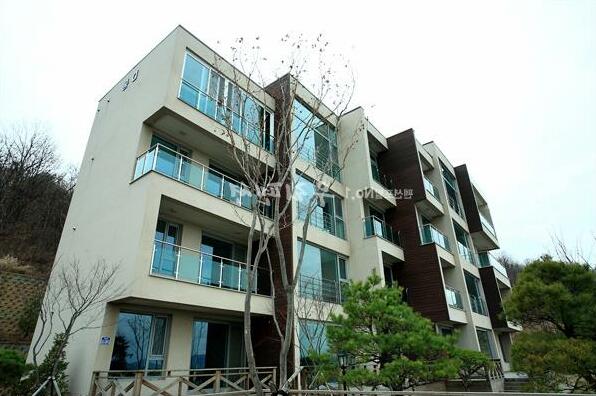 Ganghwa Townhouse Pension