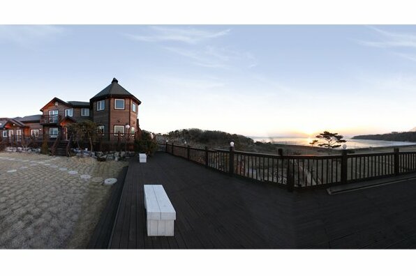 GanghwadoSunset Waltz Pension - Photo5