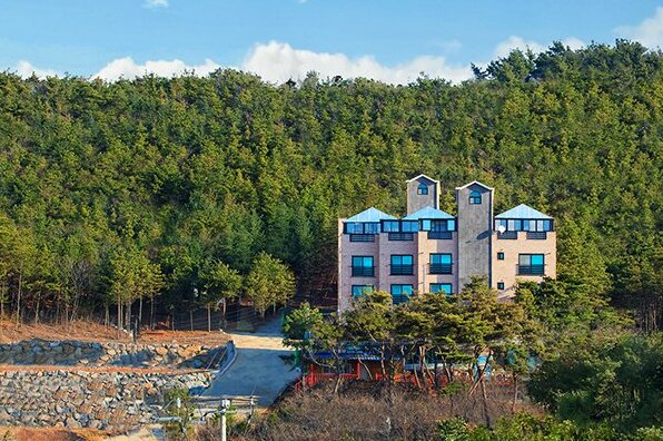 J Pension Ongjin - Photo2