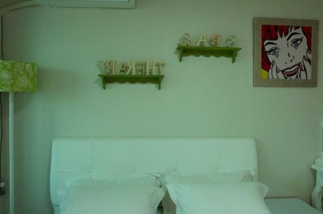 Therapy Pension - Photo2