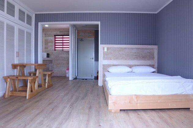 Aria Pension Jeju - Photo2