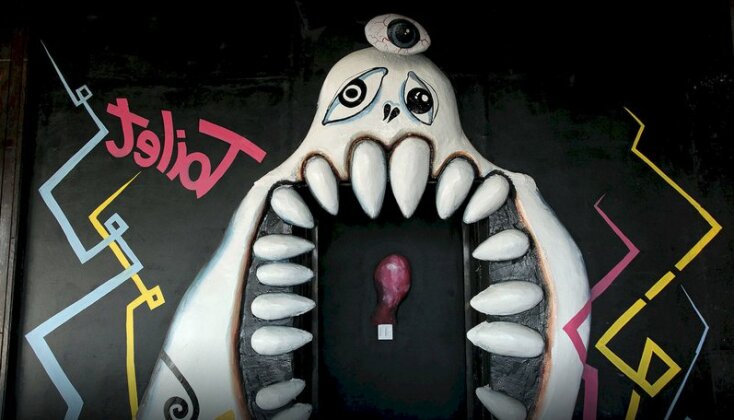 Ghost House - Photo3
