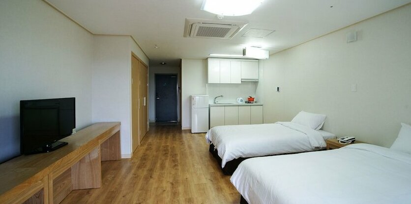 Hongik Jeju Hotel - Photo5