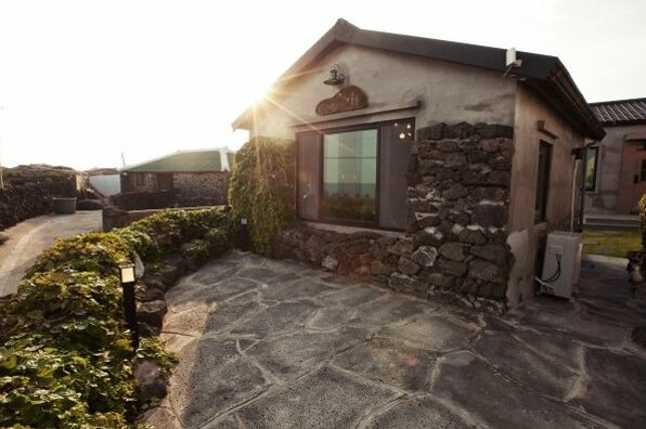 Jeju Baramdori House Pension - Photo4