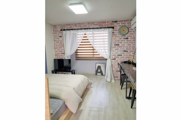 Jeju Jiseul Guesthouse