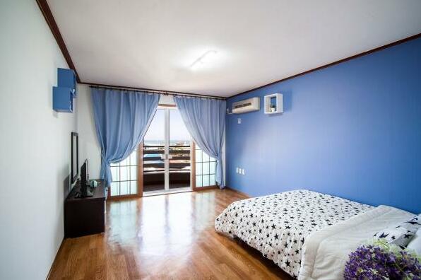 Jeju Ocean & Park Pension - Photo2