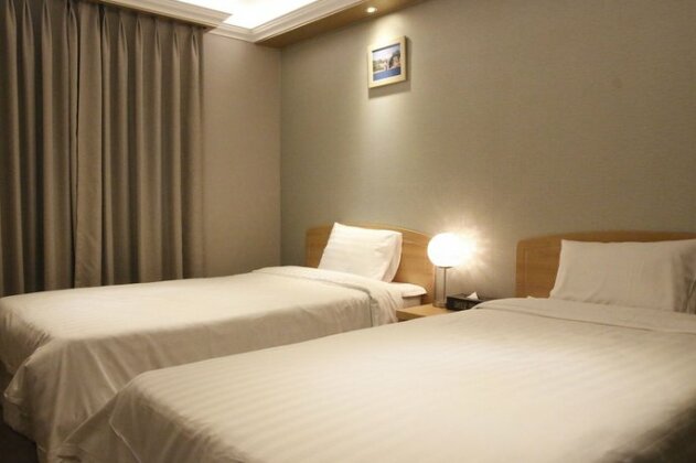 Sejong Hotel Jeju - Photo2