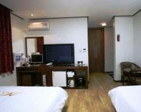 High Valley Hotel - Photo3