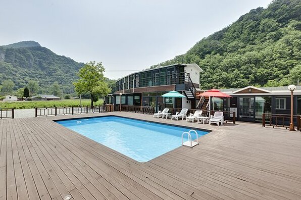 Jeongseonae Pension & Campground - Photo3