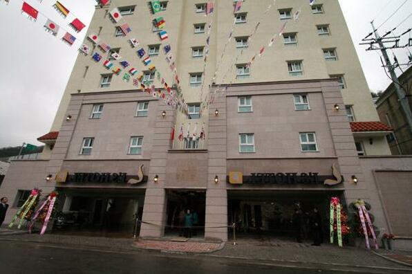 L'S Hotel - Photo5