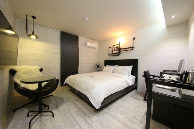 Avenue Hotel Jeonju - Photo2