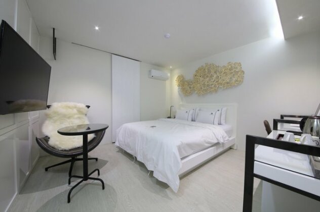 Avenue Hotel Jeonju - Photo4