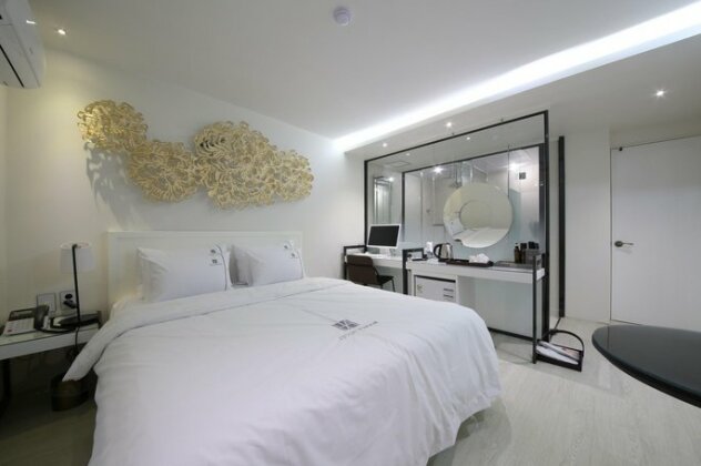 Avenue Hotel Jeonju - Photo5